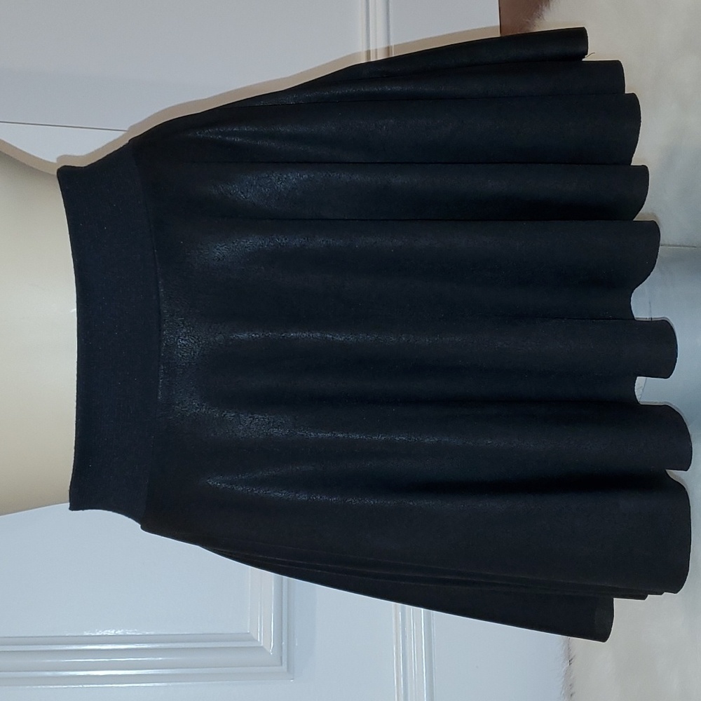 Guess coated skater skirt S